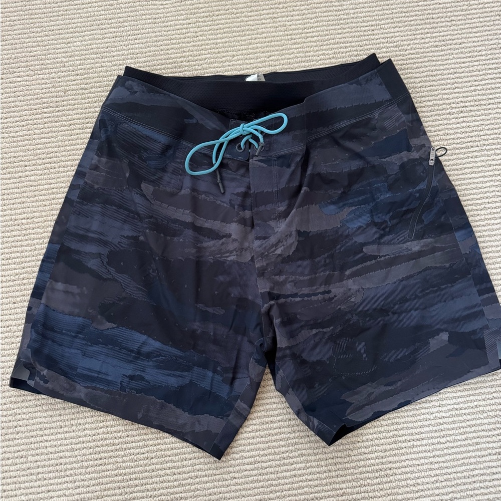 Men’s board short